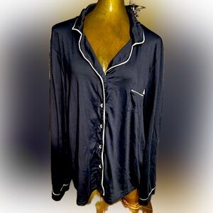 Sofft dark navy pajama shirt XL with white piping